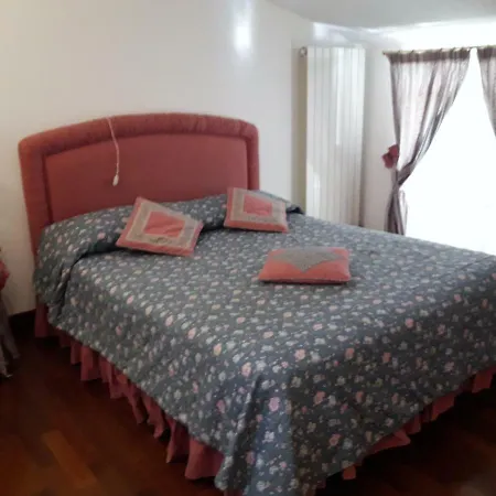 Claudia Indipendente Con Piscina Ad Uso Esclusivo